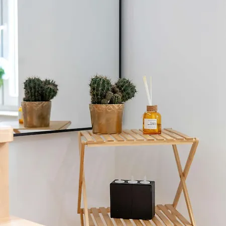 Wierzbiecice For 4 Guests Near The Center Of By Renters * Poznan